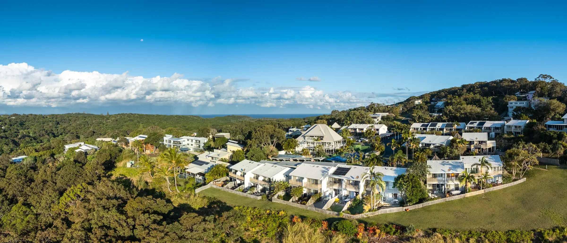 Panorama over the Point Lookout coastline from above Pandanus Palms Resort